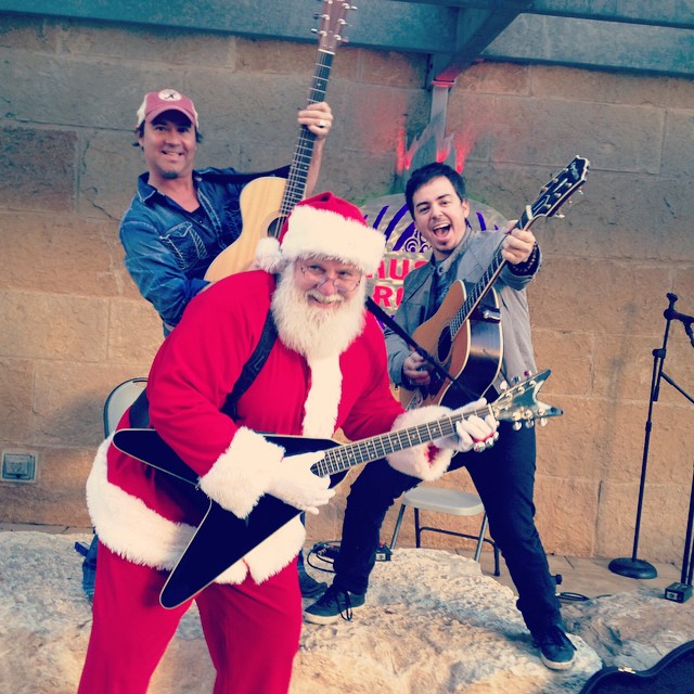 @ajvallejo and Santa rockin' out for @2ndstdistrict #DeckTheDistrict @austinrockstx @ajvallejo and Santa rockin' out for @2ndstdistrict #DeckTheDistrict @austinrockstx